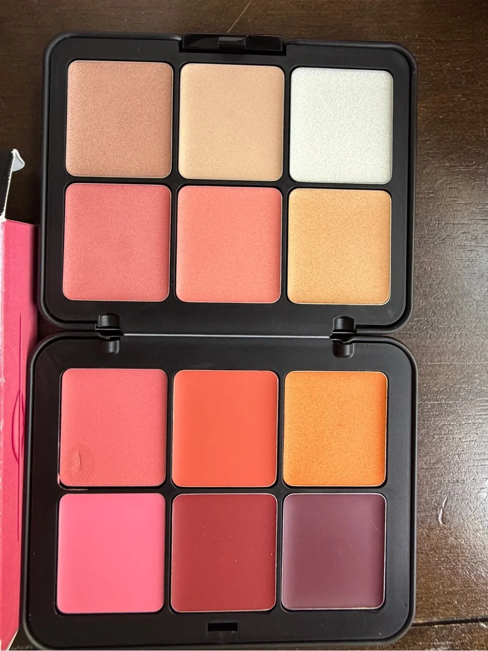 Blush & Highlight Palette - Pink, Coral, Peach, Gold Shades